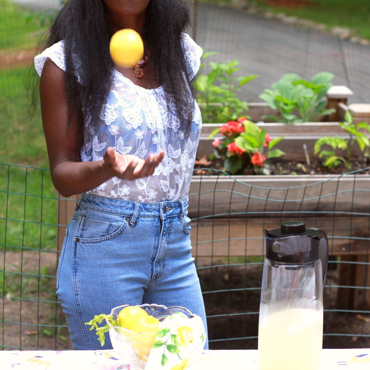 CrystalPolyi's tweet image. I Was Served Lemons 🍋🍋🍋
So I made "Lemonade" ....🍋🍋
Busy.✍🏿✍🏿 Building An Empire
#HolisticHealth #AYURVEDA #vegan