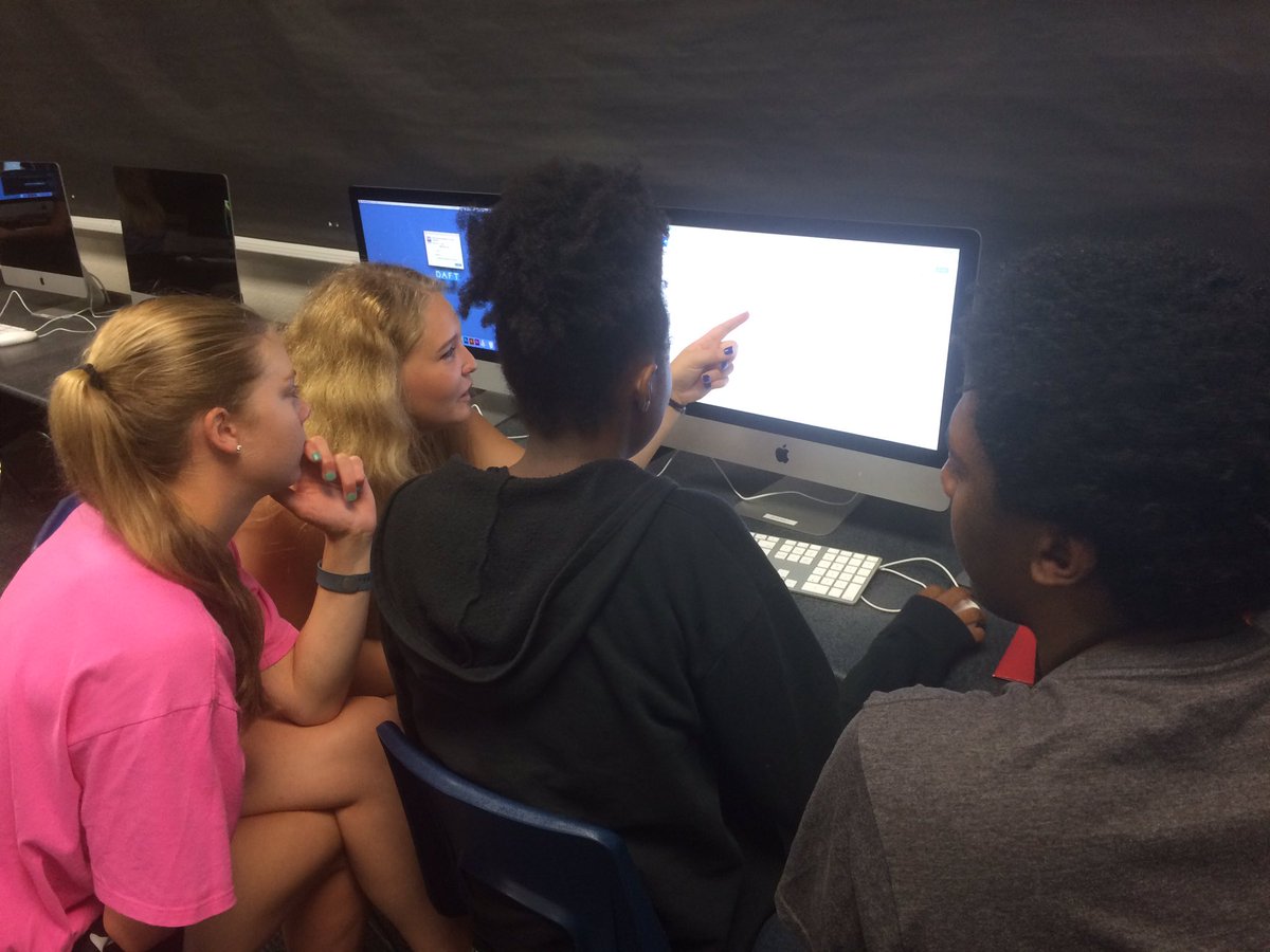 conradmike's tweet photo. Production underway at #FocalPoint16 summer video workshop. @DAFTonline https://t.co/H3WtaGNqVN