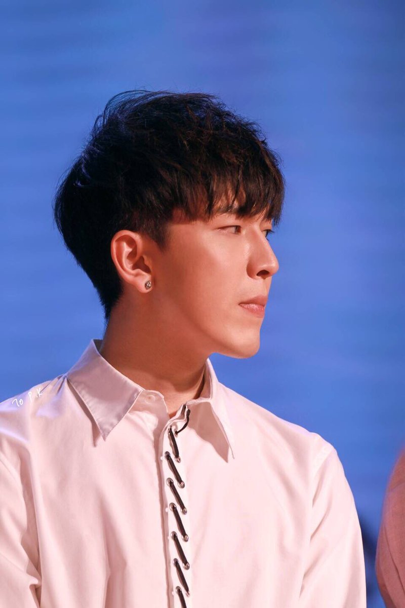 precious_korn's tweet photo. 20160714 旋风少女2开播发布会 #孔垂楠 #korn #孔垂楠korn #kongchuinan #演員孔垂楠 #新偶像孔垂楠 #孔垂楠高绍轩 #人生若如初相見 #遇见最好的孔垂楠 #孔垂楠旋风少女2 https://t.co/Hyol5ojicL