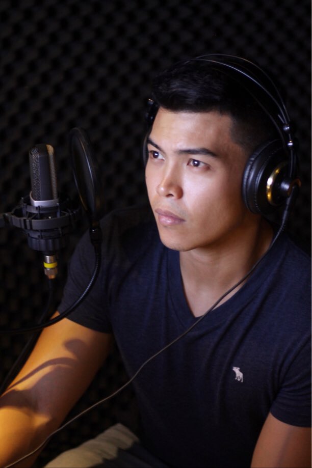 imdarylong's tweet photo. Done recording another OPM classic. Abangan bukas! 💯👍🏼 #Youtube #OSessions #Darylnatics #Cover https://t.co/F5NPy7LjPY