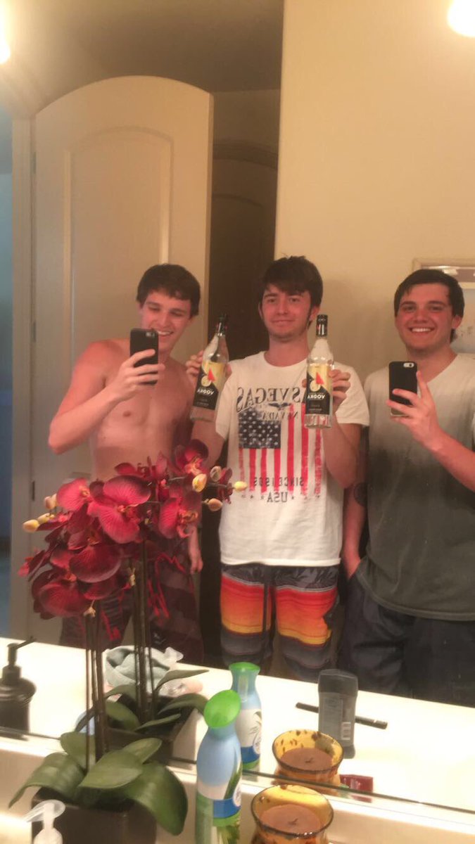 trevorchartrau's tweet photo. His birthday was 7/11 but I was in Vegas and he doesn't have a Twitter but happy birthday Owen https://t.co/ZjeuHi0ptL