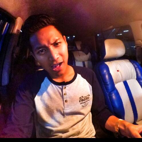 faskalll's tweet photo. I am streaming on #BIGOLIVE > #music #song #sing #indo. Join now! https://t.co/dO8IRgOoVq https://t.co/esBMCcwk3D