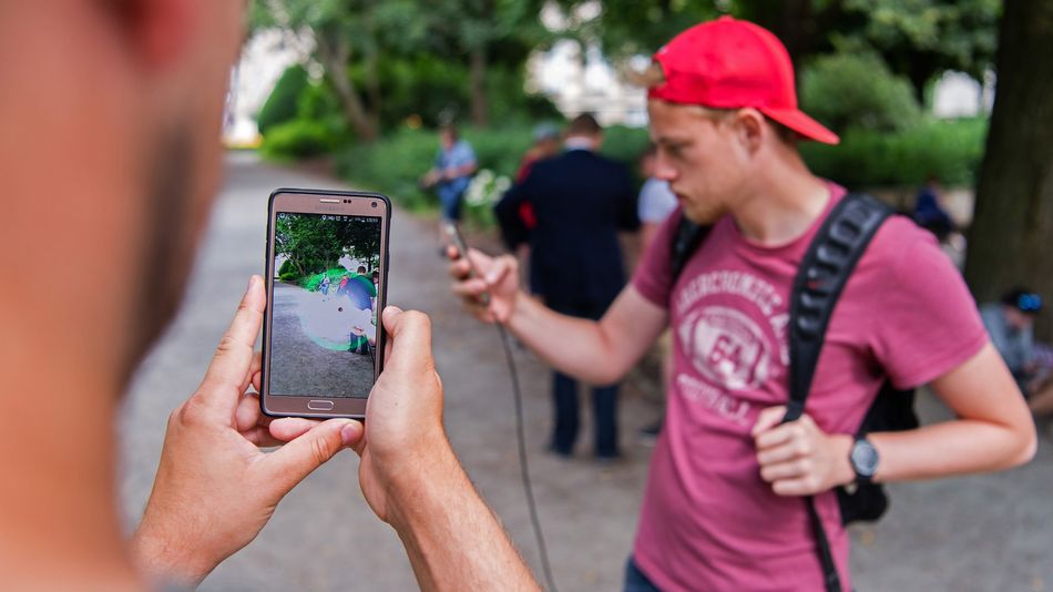 Your passion for 'Pokémon Go' can help fund your favorite charity on.mash.to/29BlSec