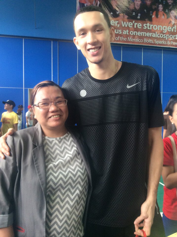 mckulit_09's tweet photo. Happy to see you again my bunso Chris Ellis! #ChrisEllis34 https://t.co/PjN41DP9of