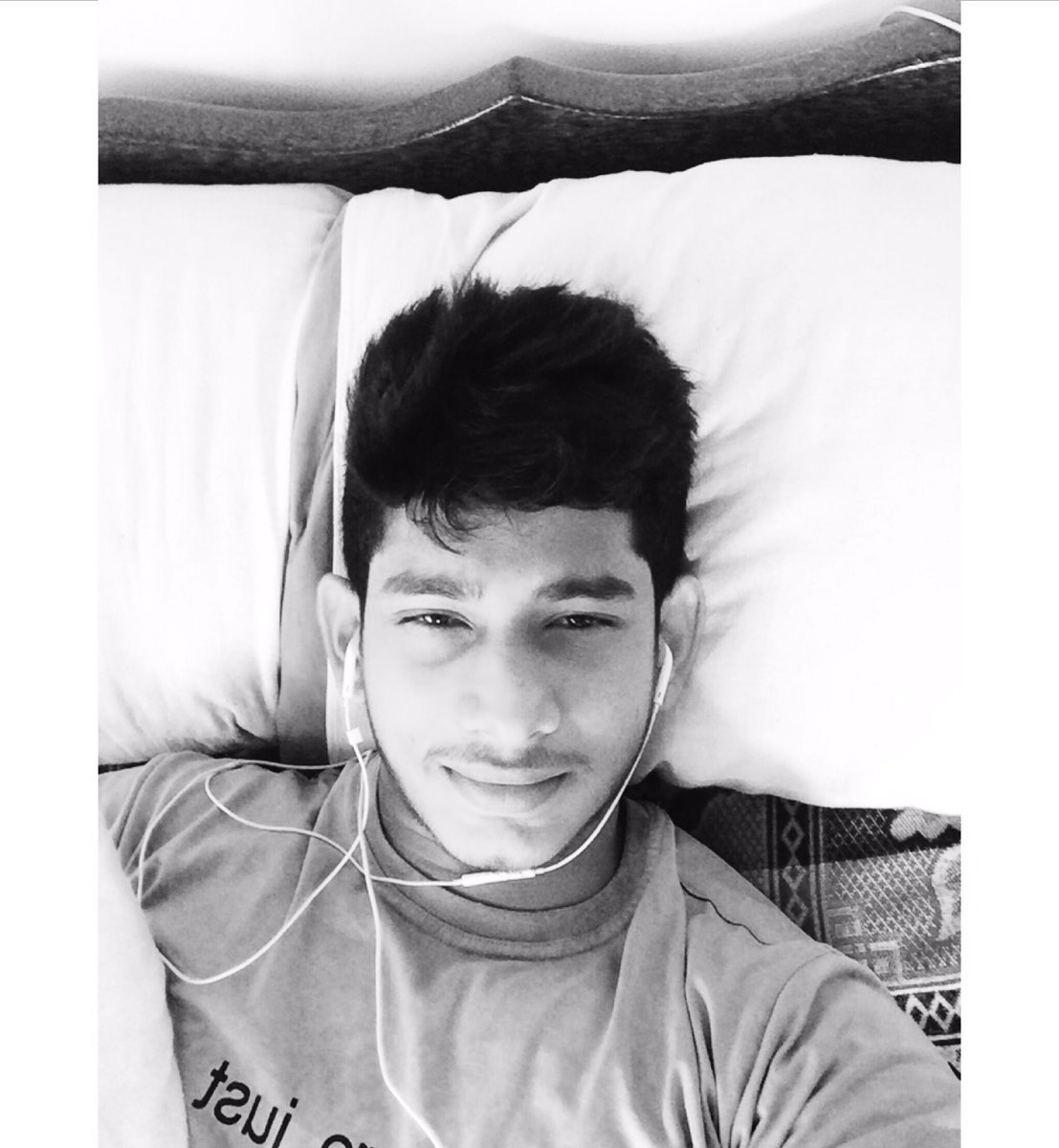 D_dasith's tweet photo. 😴😴😴 https://t.co/qOambjZuqd