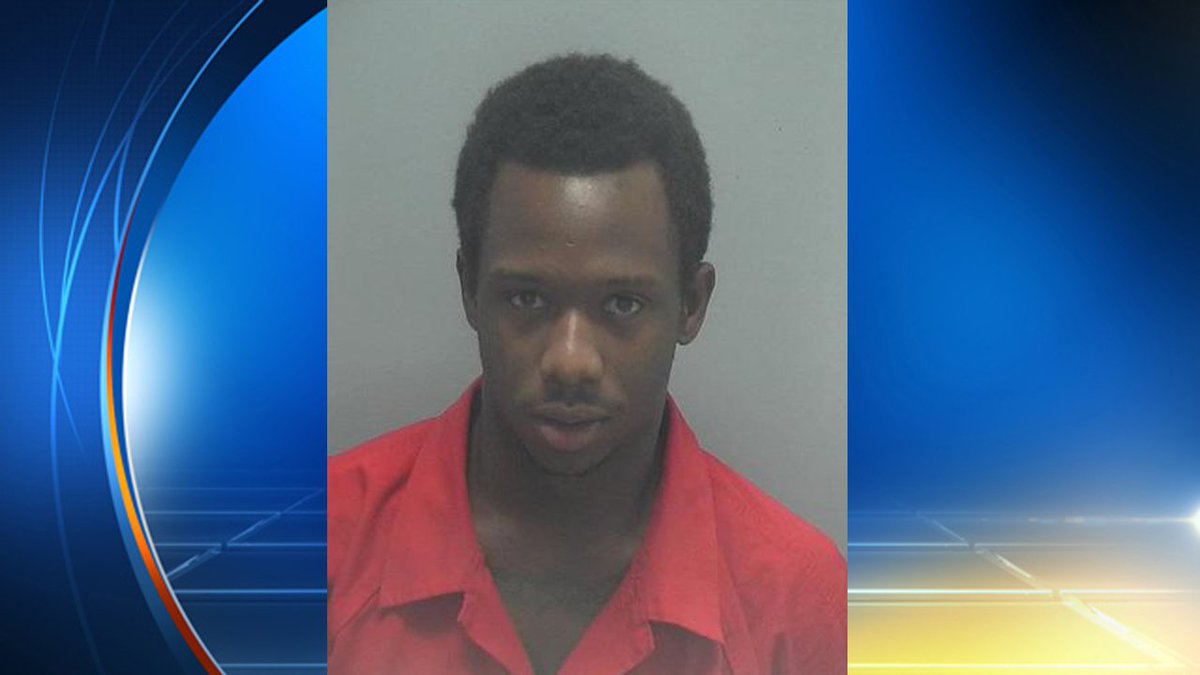 Fla. bank robbery suspect throws feces at deputies bit.ly/29LOoNy?utm_me… https://t.co/oql8DW9lxh