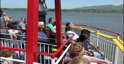 HVexplorer's tweet photo. Take a cruise this weekend on the Hudson  - courtesy of the River Rose! https://t.co/u3lkuLivm1 #hudsonvalleybound https://t.co/pxLvmK3uhS