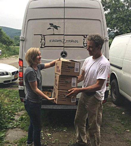 Love this app. Try the ft2 box at home for local food from 80+ farms <a href="/farms2tables/">F2T</a> bit.ly/29SEx7P