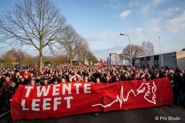 Fans in Delden, Borne en Enter dit weekend in actie voor 'Twente voor Twente' bit.ly/29T1b2L #FCTwente