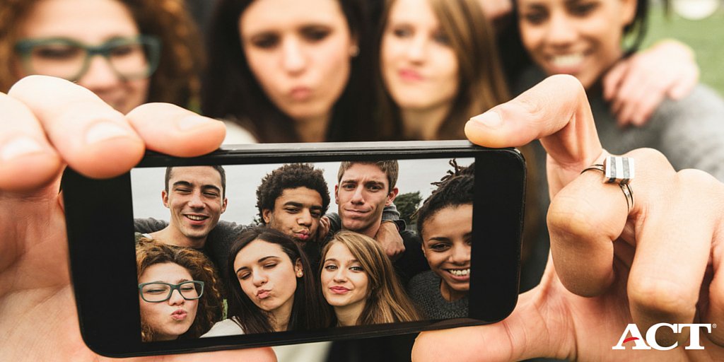 86% of colleges look at prospective students' social media. What will they learn about you? trib.in/1c0T9Aa