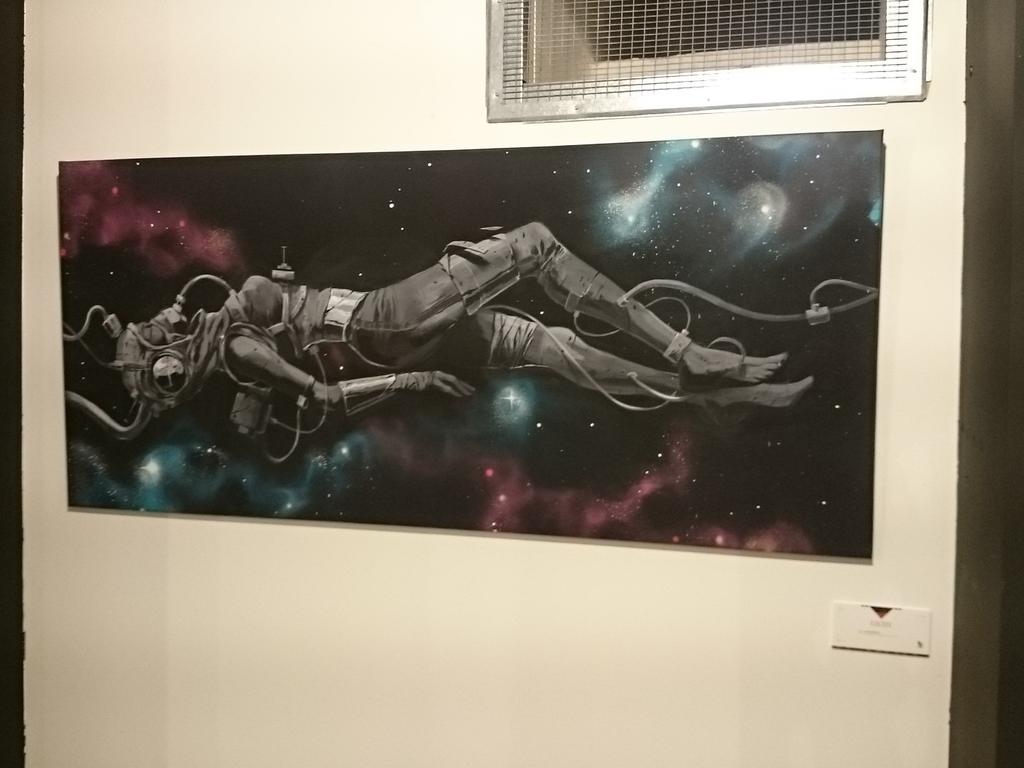 pocketpcandgeek's tweet photo. Une pensée pour @Mi_Clos on dirait que ça vient de Out There. ;) Artiste #Deith @expotransfert https://t.co/ZoSYBKQjL8
