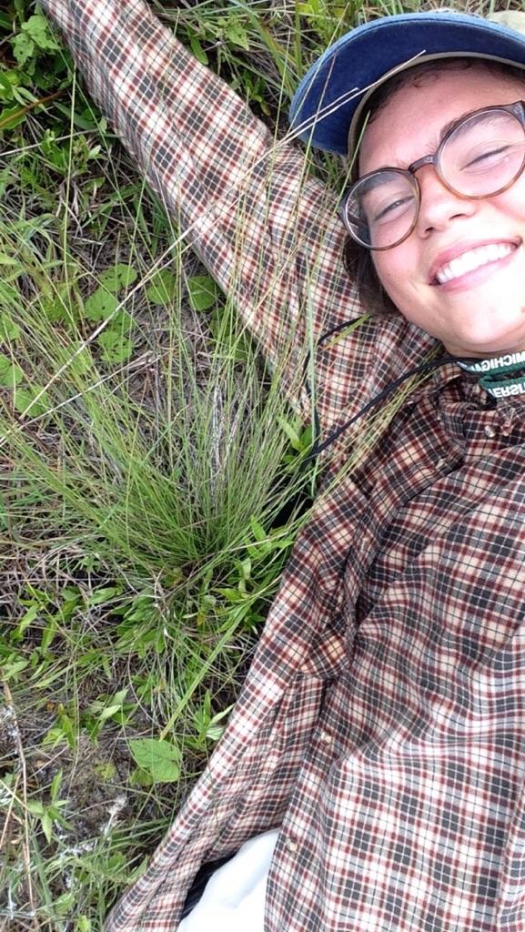 Spotlight on #CorridorProject student, Lindsey. Surveying the spread of wire grass recruitment. #NSF #REU #fieldwork