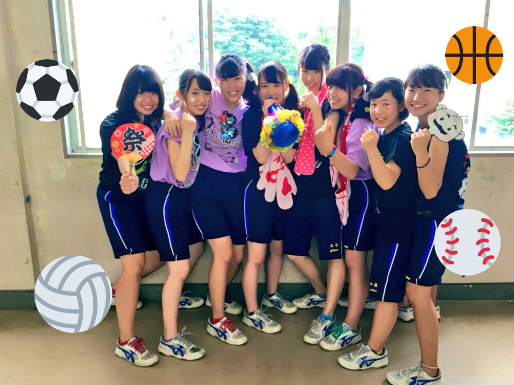 てんてけてーん
らすと球技祭
悲しい
後輩ちゃん達たくさん写真撮ってくれてありがとう！！💗
（初めてスタンプ機能使った）