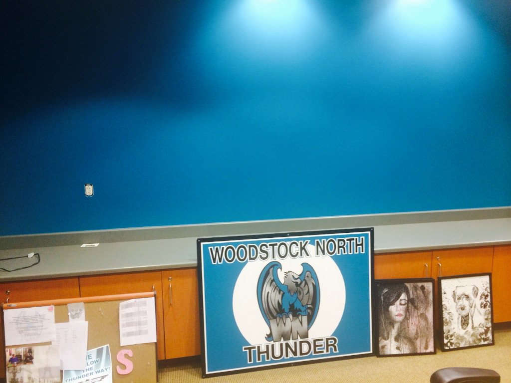 StevenMRick's tweet photo. Looking forward to a few new developments @WNHS. "Teal and black, with silver on our side". @MrsJennSpear #wnthunder https://t.co/hQyQlgZX7E