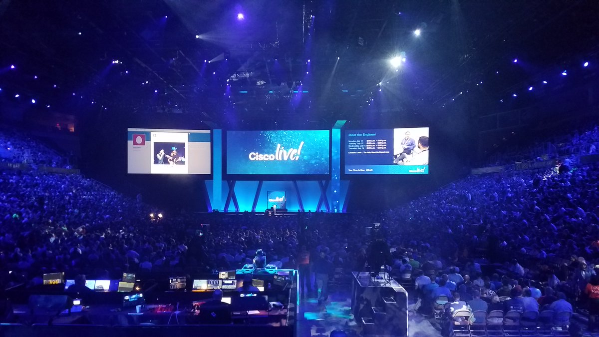 TheReplyNetwork's tweet image. #CLUS Vegas Baby, Yeah!