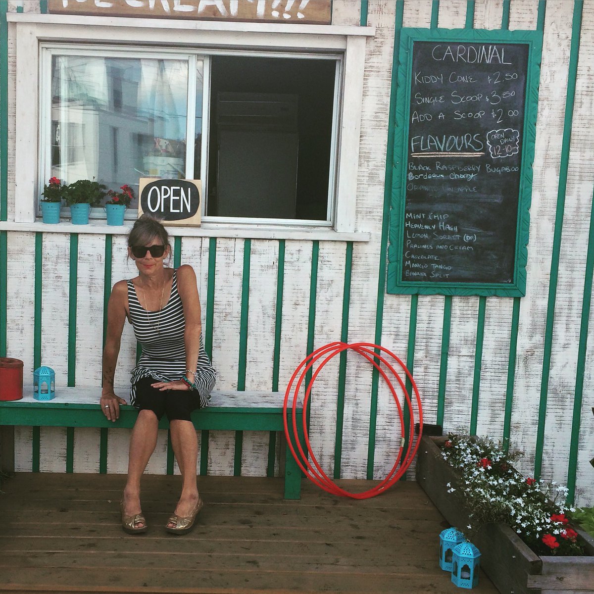 The doctor is in until 10 pm. Therapy time!!!!!!