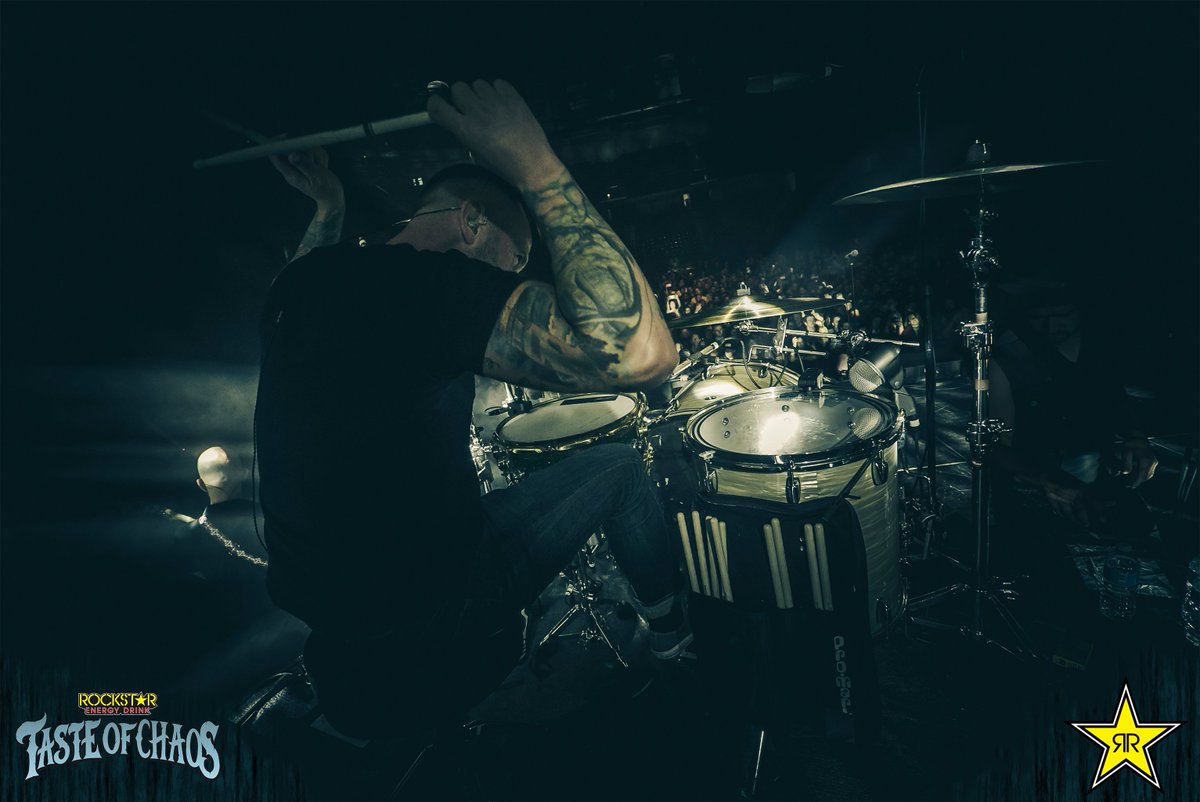 Fresno was a blast. 
Today we're in Phoenix - great place to play. 
<a href="/tasteofchaos/">Taste Of Chaos</a> - 5:30 doors! 
photo: <a href="/visualgrunt/">Nick 🙏🏼👨‍👩‍👦🇺🇸</a>