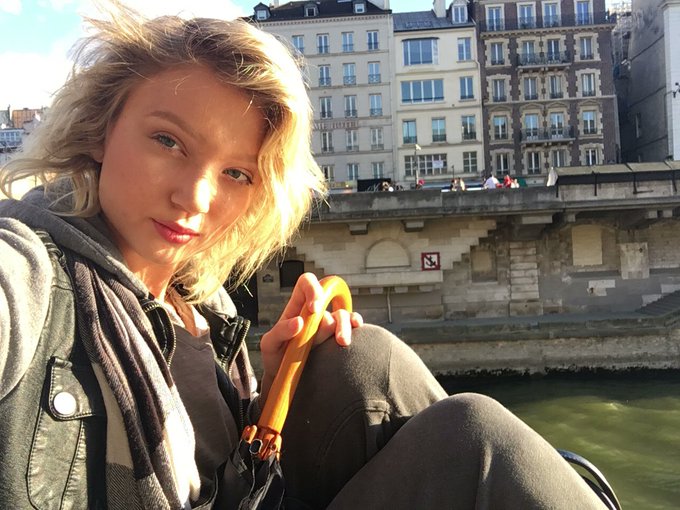 I'm on top of the world 👑 https://t.co/PzukV6FK9v<a href="/tag/kotasky"class="tags"><span>#kotasky</span></a><a href="/tag/dakotaskye"class="tags"><span>#dakotaskye</span></a><a href="/tag/justdakota"class="tags"><span>#justdakota</span></a>