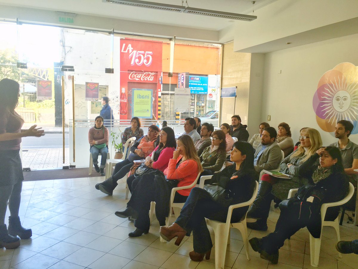 RamiroGranado's tweet photo. #DISCAPACIDAD: La Dra @teresaivankow capacitando a la #MesaXLaInclusion del @inadi Tucuman. https://t.co/zEoUytyTUV