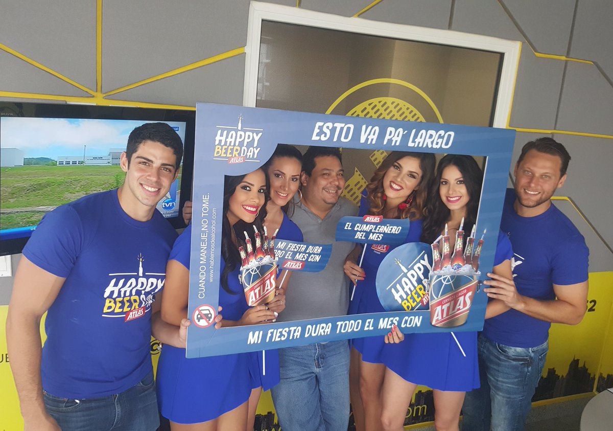 LAKY925's tweet photo. #chicasatlas #happybeerday @cervezaatlas #sepego #gozatela #cervezaatlas #cuandomanejenotome https://t.co/ryKviRzGzm