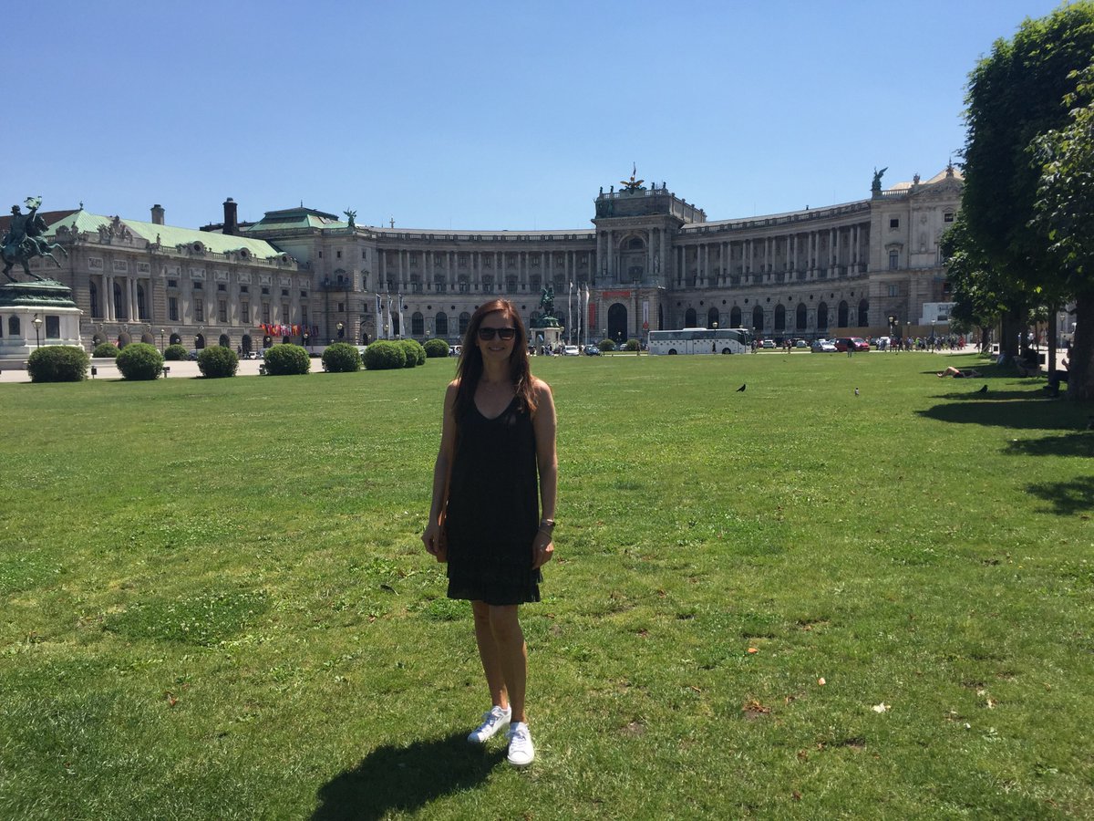 Why you should add #Vienna to your travel itinerary #traveltips #Austria 
ow.ly/kfNT302fJfp