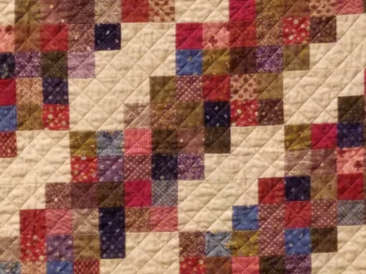 EmilySO's tweet image. Gorgeous quilt - Behind the scenes at Sewing with Nancy!