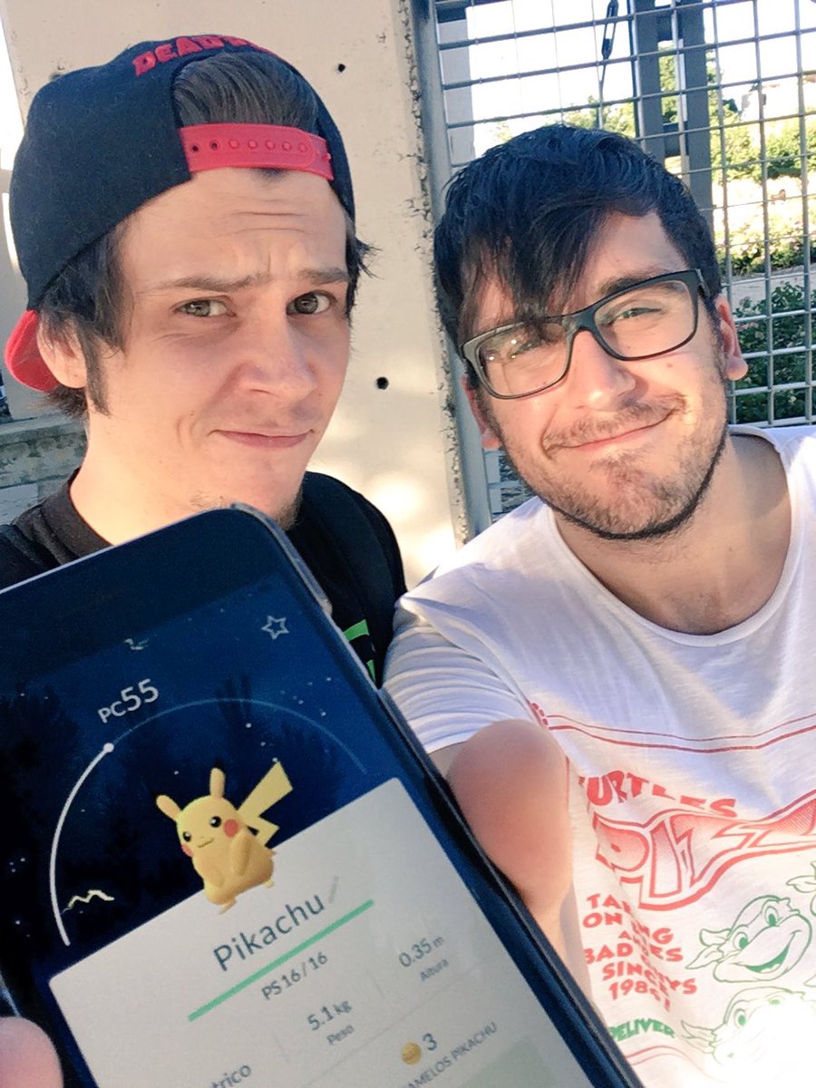 UstRabos's tweet photo. Que bebos que son los novios ahre 😂💓 https://t.co/XLs1tLWDJf