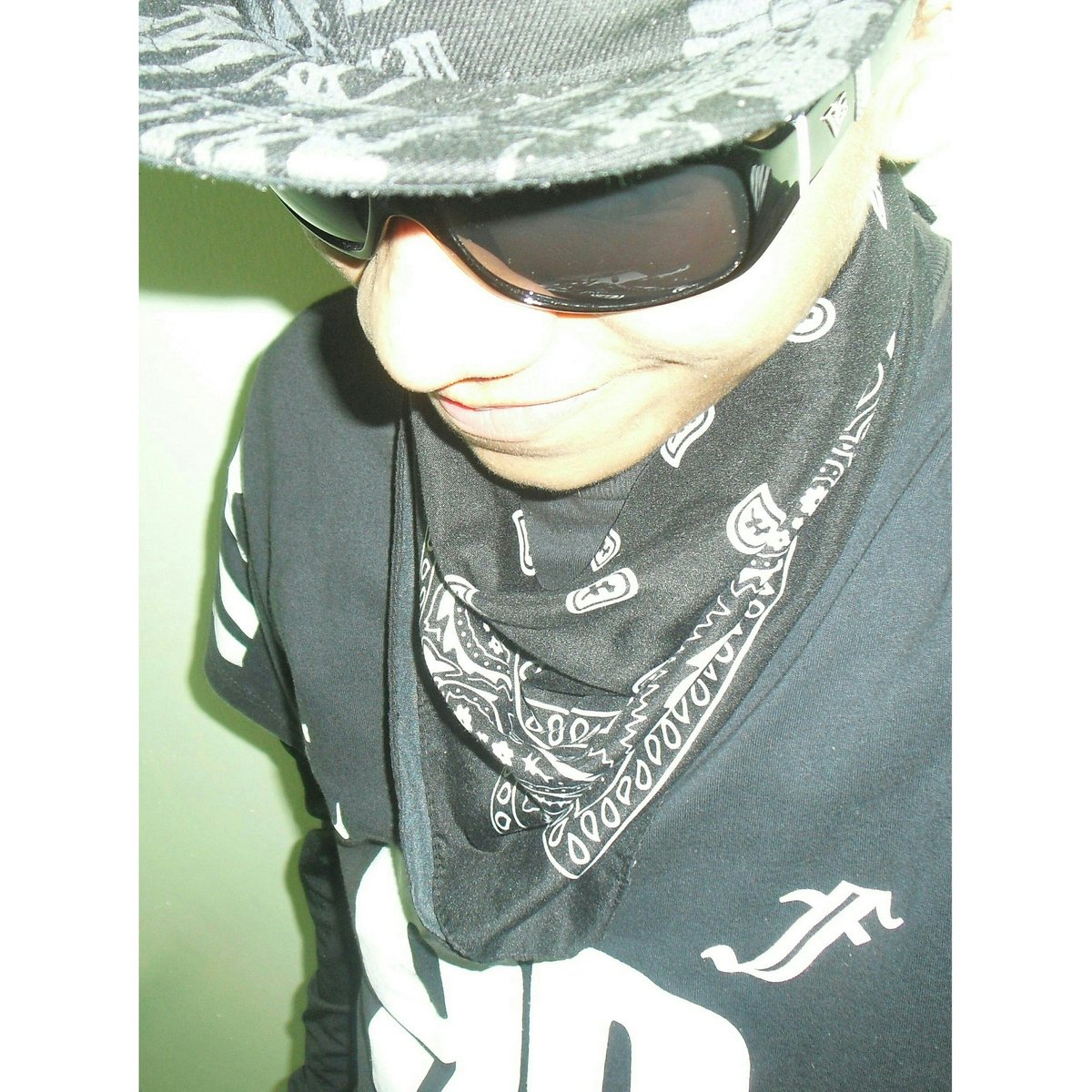 rapshadowsfans's tweet photo. #RompiendoNormas Esperen Lo Que Viene... https://t.co/iMq8Mc6QRN