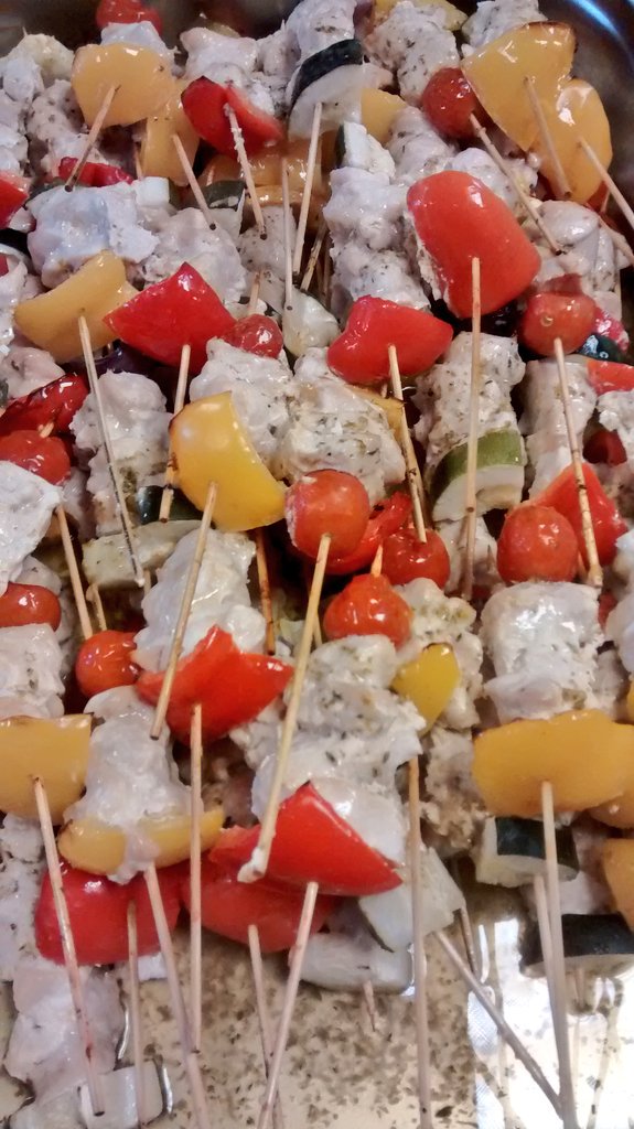 samward60443746's tweet photo. Celebrating Bastille Day Pupils loved brochette de poulet @SAfoodforlife @ChildFoodTrust @JamiesKGP @IntSchoolMeals https://t.co/yCcHifIG3B