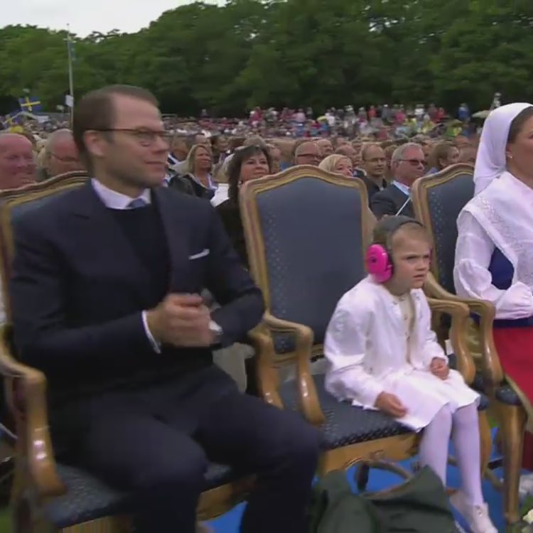 När Charlotte Perrelli står på scen och du vill se Samir och Victor