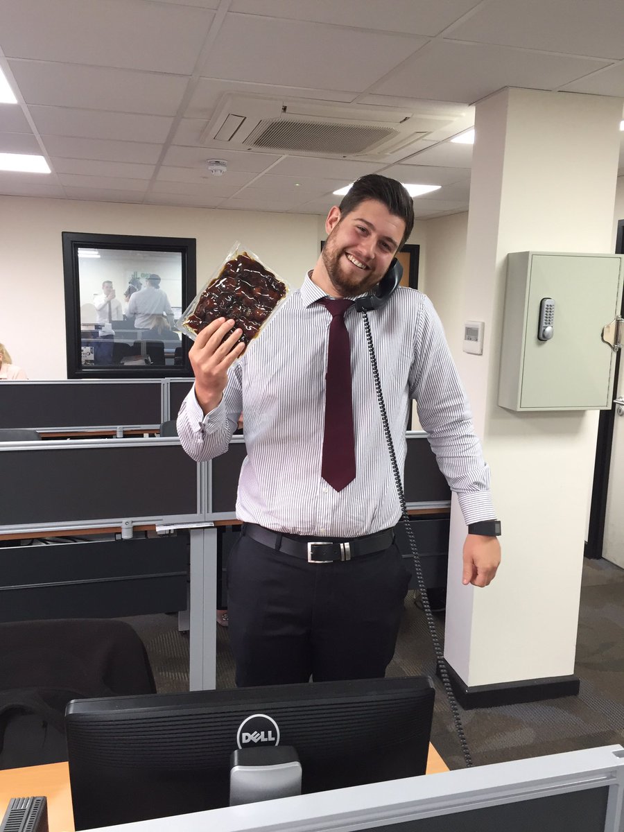 ERACD2's tweet photo. Simon is chuffed with his vacuum sealed pack of dates from a customer, he can hardly contain himself. #compsat https://t.co/Ne7hSYCXfU