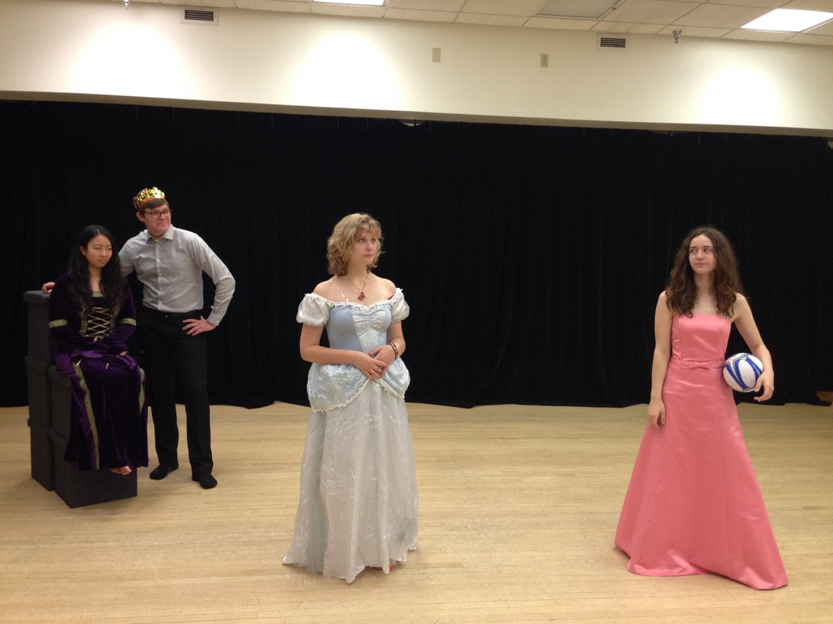 Once_UponaStage's tweet photo. #tbt to Princess and the Pea rehearsal earlier this summer! Who should Philip choose? #youdecide #teamella #teamjess https://t.co/CfD5RJwZdc