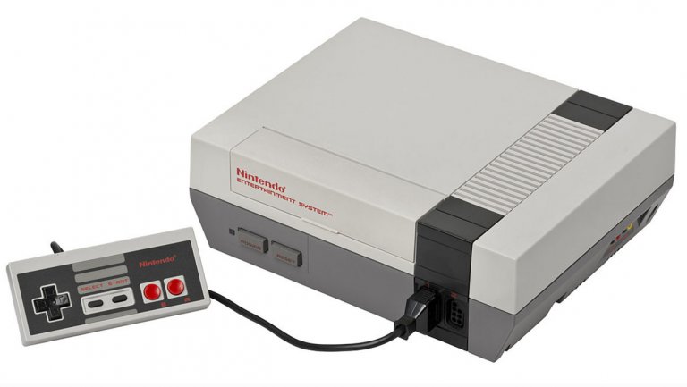 HeatVisionBlog's tweet photo. Did your favorite game make the cut of 30 classics coming to the Mini NES? https://t.co/Vy2WdI8jRE https://t.co/9f46rTu2iZ