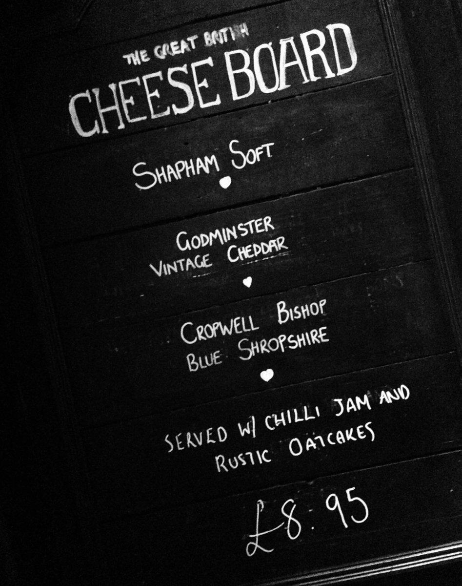LadyGreysbar's tweet photo. To cheese or not to cheese... https://t.co/epqIUQpXUb