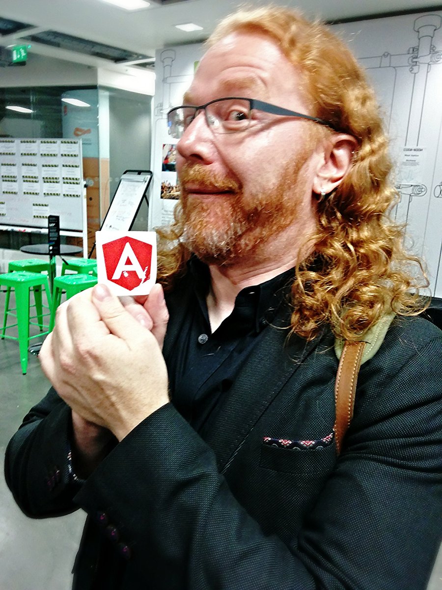 gerardsans's tweet image. Open Web evangelist flirting w/ Angular! #angularised @codepo8 #fullstackcon #angularjs
