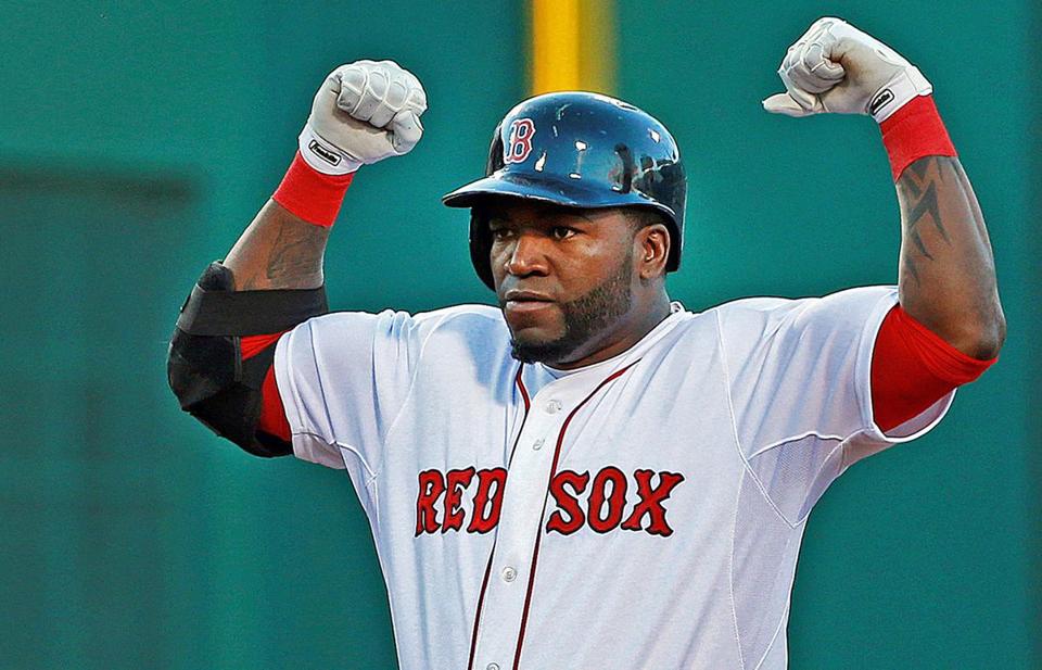 FanaticsNetwork's tweet photo. Es @davidortiz d @RedSoxBeisbol el lider de dobletes en la 1ra mitad de la temp2016 de la @MLB con 34 #NoTeVayasPapi https://t.co/ZyOrP19hQz