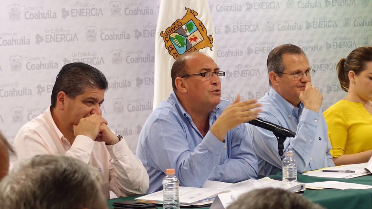 En #Torreón llevamos a cabo la sesión ordinaria del Consejo Estatal de Salud <a href="/mrikelme/">Miguel Riquelme</a> <a href="/GobDeCoahuila/">Gobierno de Coahuila</a>