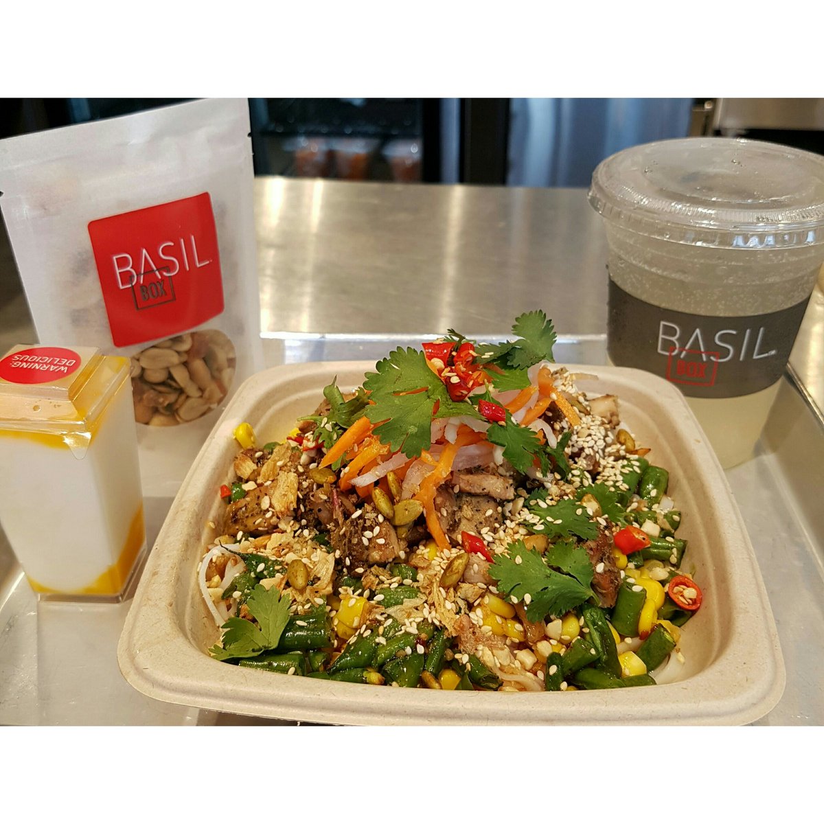 mrwillw's tweet photo. #TheBasilBox is open now. Fresh, customizable, fast and sustainable South-Asian! https://t.co/zQOHbcp3Dn https://t.co/N5LYwimQaE