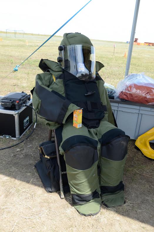 DRDC_RDDC's tweet photo. Even the CBRN suits stay hydrated at #ExPRECISERESPONSE https://t.co/kY7YbjK4xg
