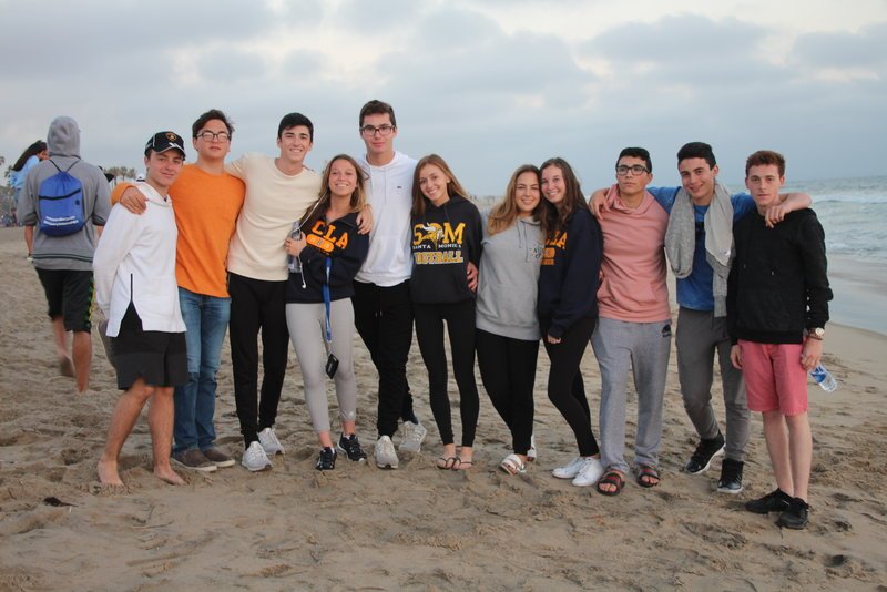 SDDIUCLA's tweet photo. Amazing sunset on the beach! #sducla https://t.co/OZmu3i31Rq