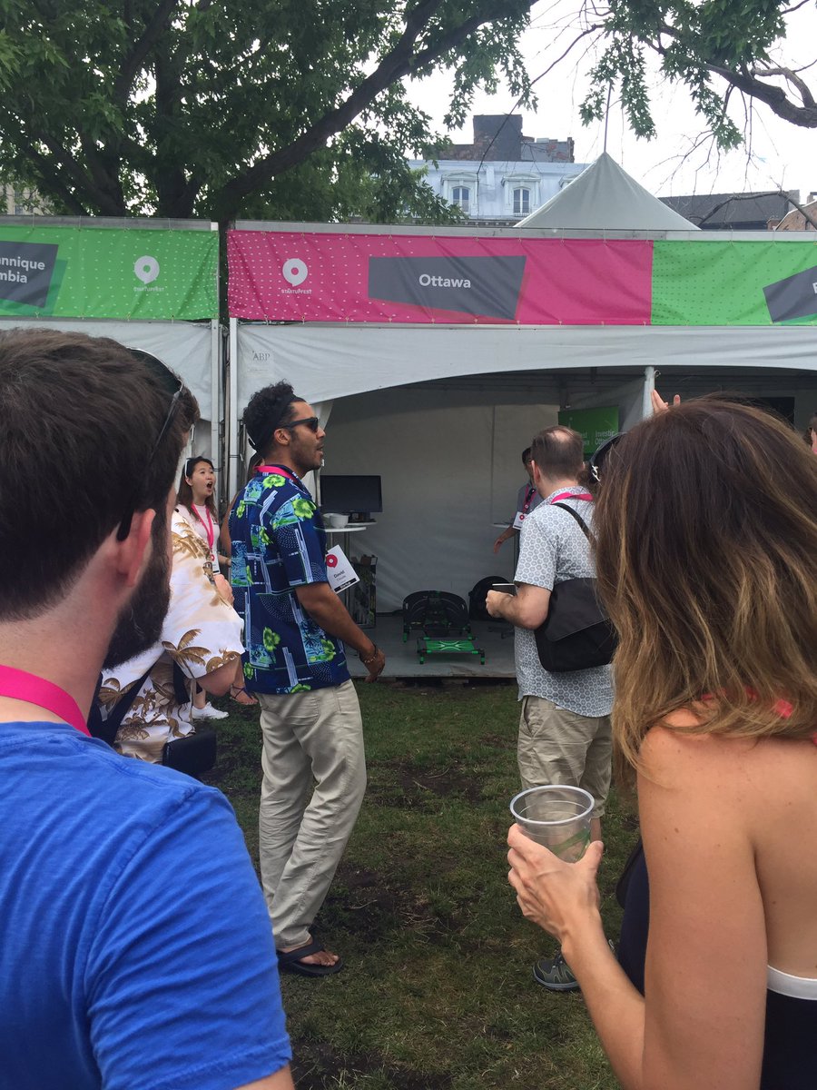 Invest_Ottawa's tweet image. There&apos;s a (friendly) battle between startups at the #IOTent - come &amp;amp; try your hand at &quot;pitching&quot; #Startupfest
