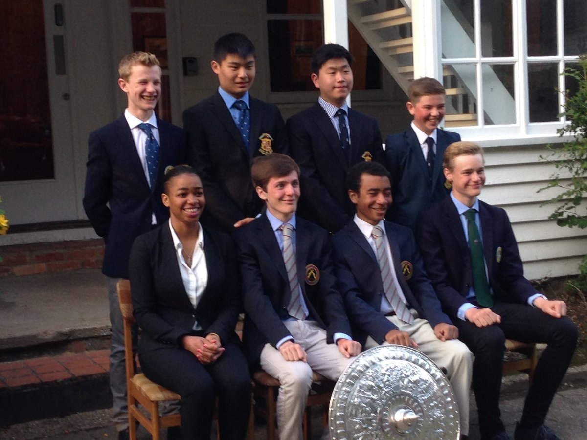 WellyShooting's tweet photo. The victorious 8! Made up of RAF, Army and Marine cadets #CCF #champions https://t.co/4iLFMvZ4Ix