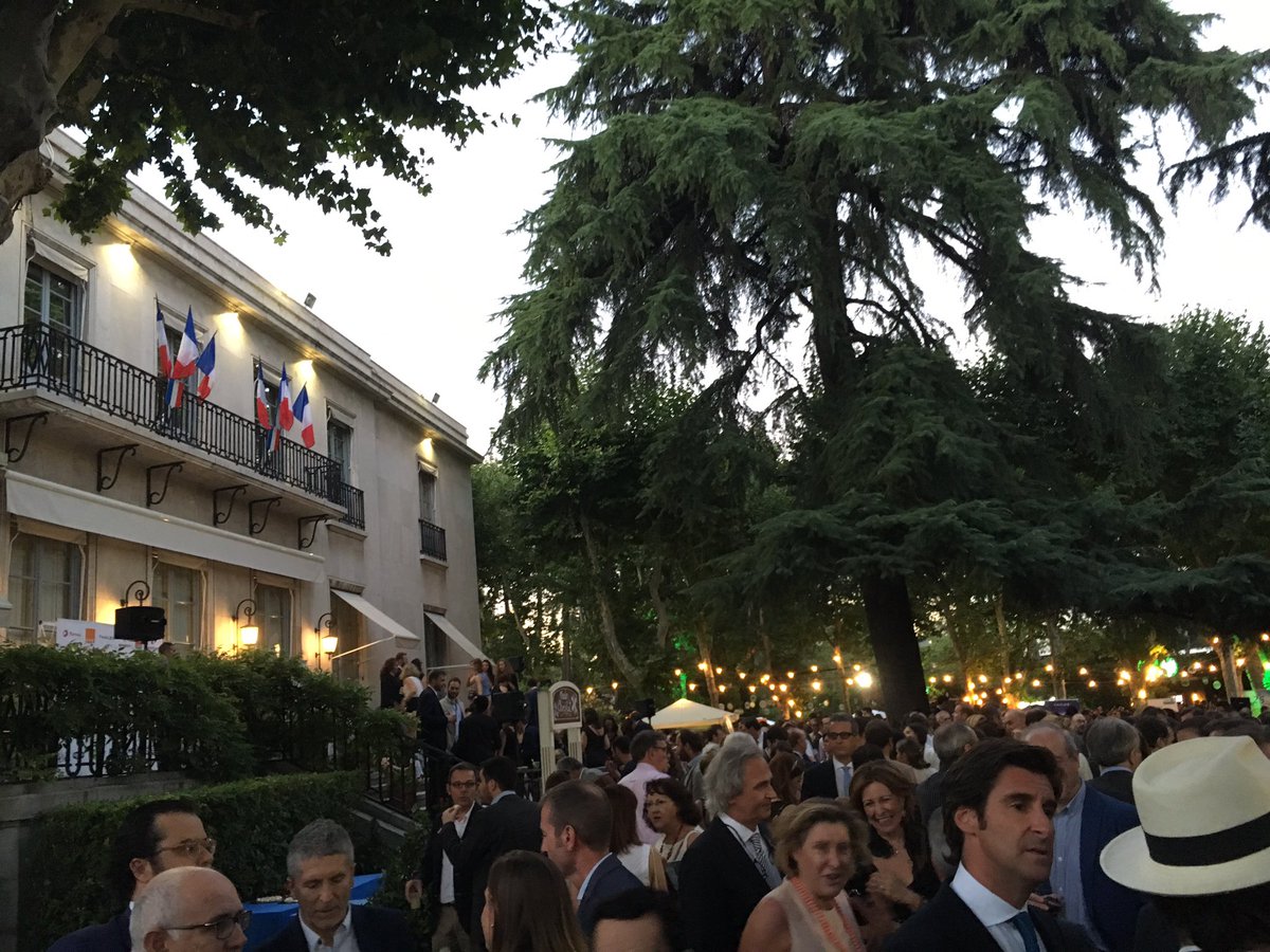 Céline Dantzer tweet media