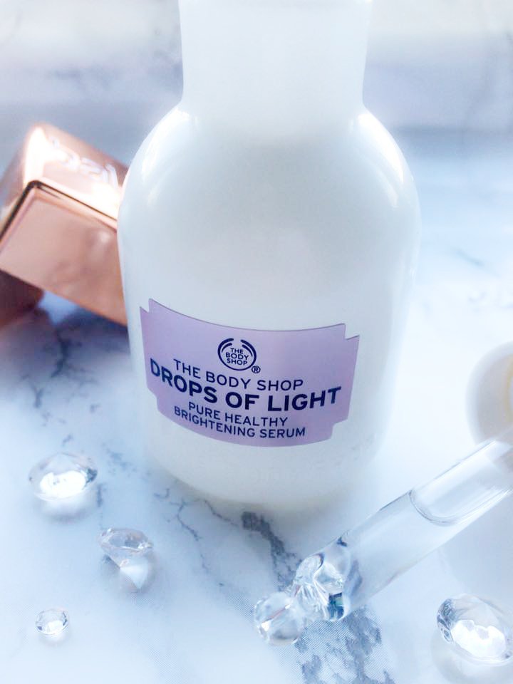 My updated skincare routine - Drops of Light! countryheartandhome.com/my-updated-ski… @TheBodyShopUK #skincare #skincareover40