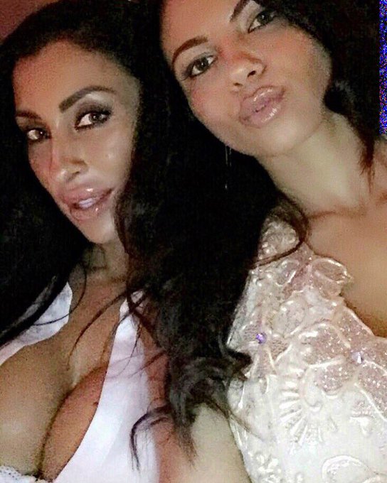 🦂🦁💥 #WHotel. #swim week #fashion show https://t.co/urTmj6OSKS<a href="/tag/whotel"class="tags">#WHotel</a><a href="/tag/swim"class="tags">#swim</a><a href="/tag/fashion"class="tags">#fashion</a>