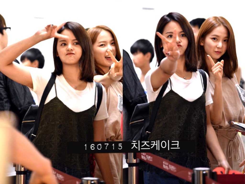 [PICTURE] Sorn at the airport heading to Japan feat Yujin. #CLC #씨엘씨 (Cr. 961118_com)