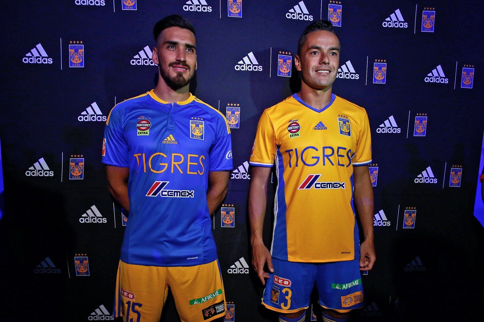 Playera de tigres azul shop