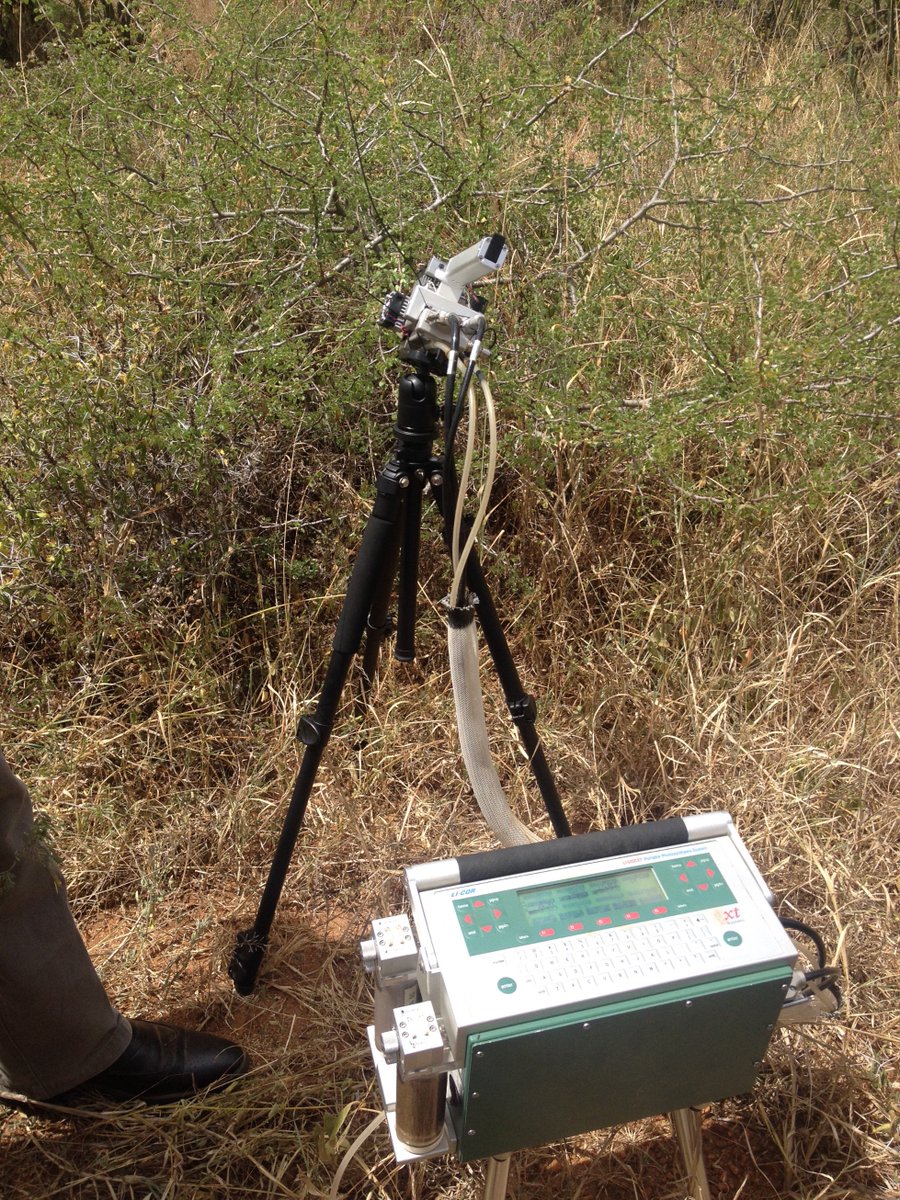 DawnWells_'s tweet image. Missing Mpala and your LI-6400 XT portable photosynthesis system aka #GeekMachine :)