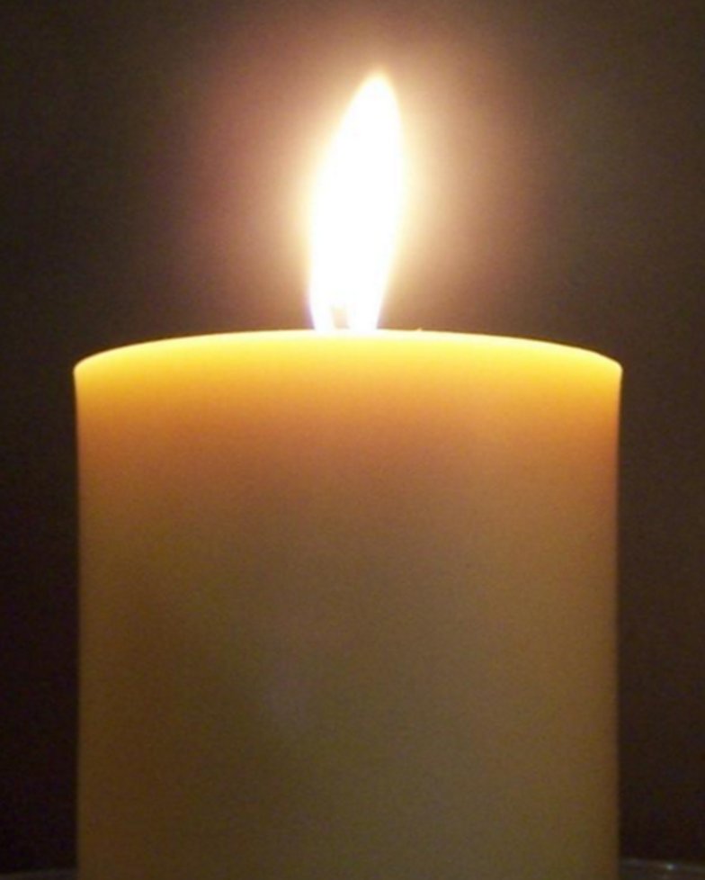 justintarte's tweet image. Lighting someone else's candle won't make yours any less bright... spread the light. #leadership #life