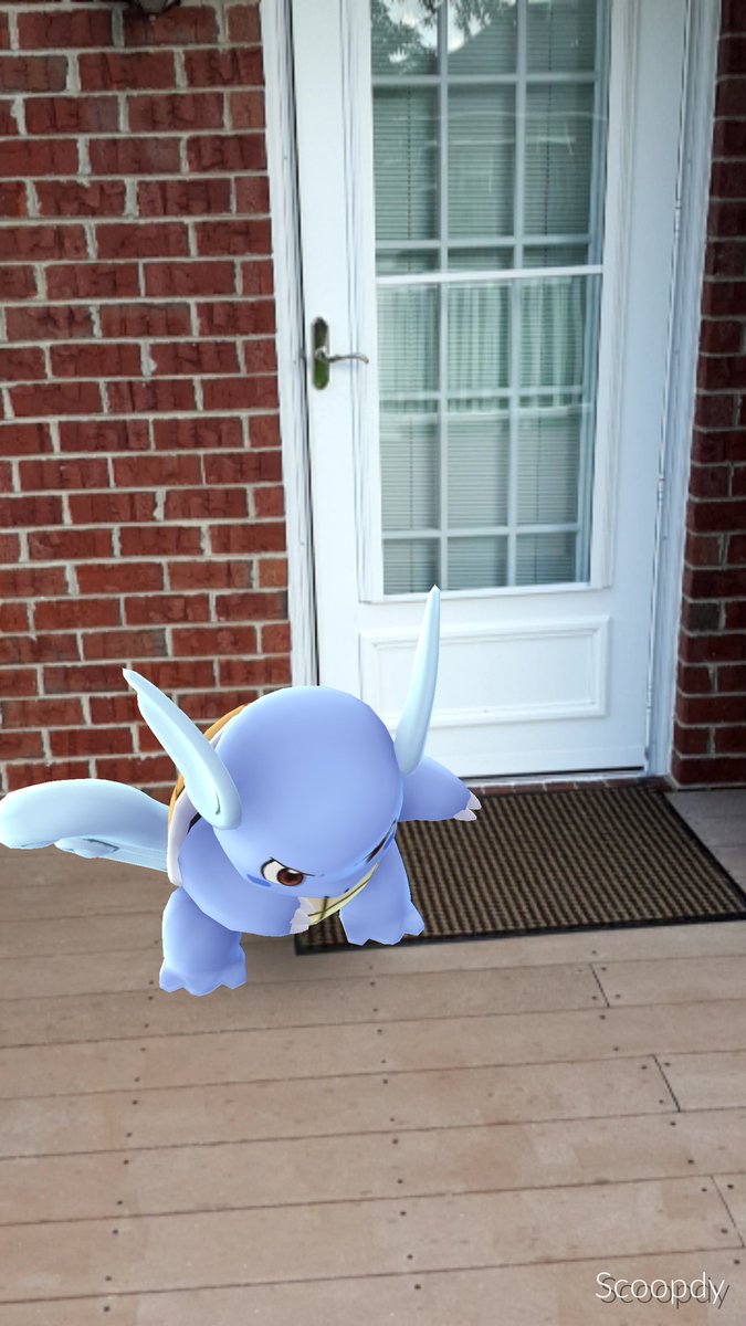 McdonelJamie's tweet photo. Bitch is #dabbinallday #pokemonGo https://t.co/3riHw7FANm